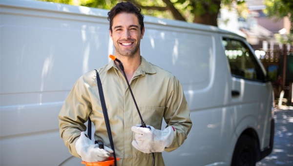 مكافحة القراد